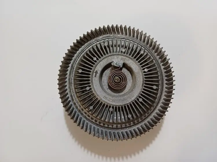1990 XJ40 Sovereign 4.0 Viscous Fan Coupling NBC2215AA