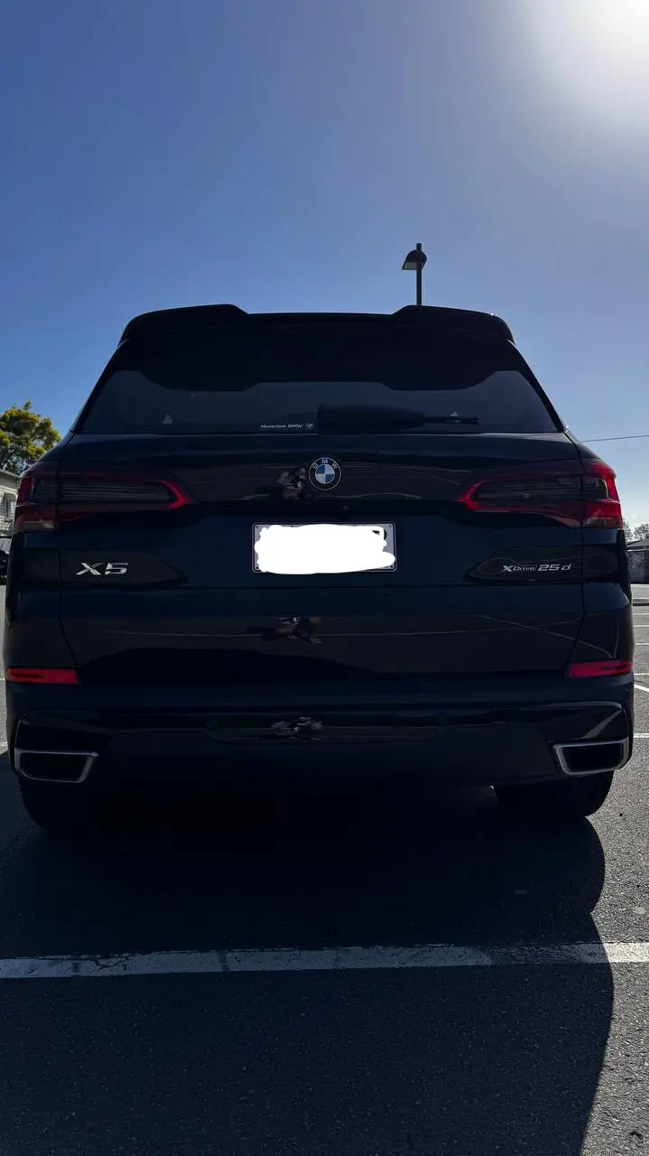 BMW X5 G05 Rear Bumper OEM Black | Genuine | No Sensors | Excellent Condition image 3