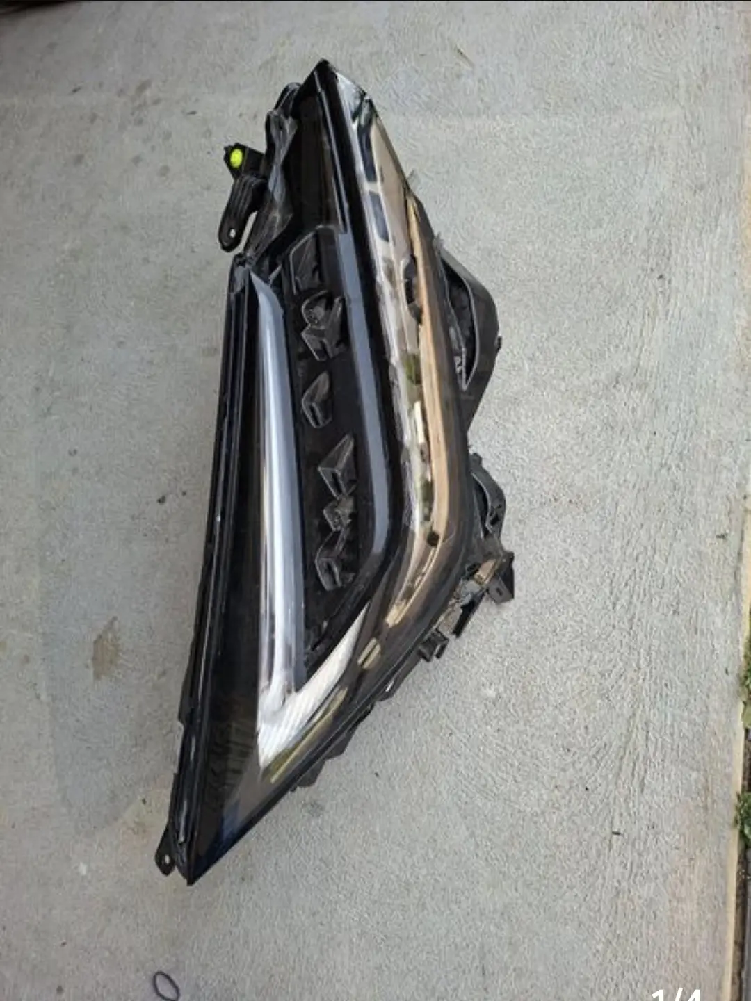 Toyota C-HR 2024 Driver Headlight
