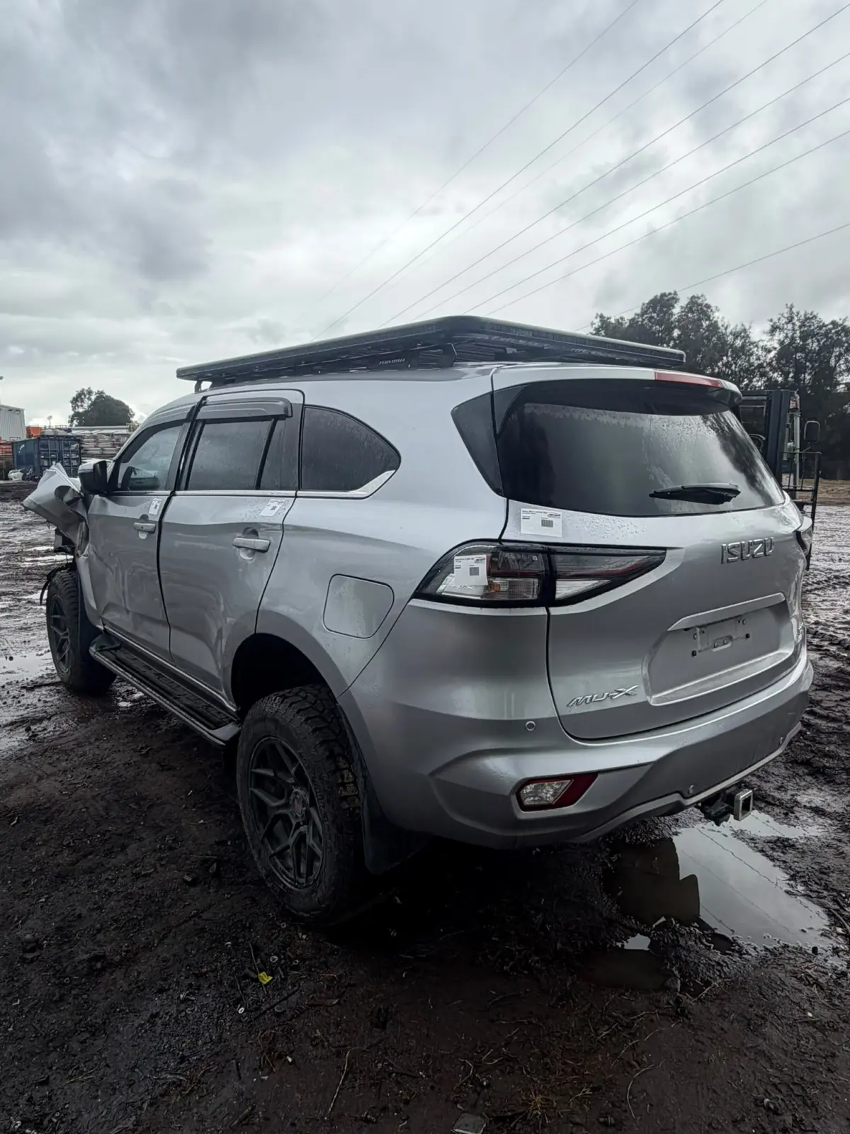 2022 Isuzu MU-X – ALL PARTS AVAILABLE FOR SALE image 3
